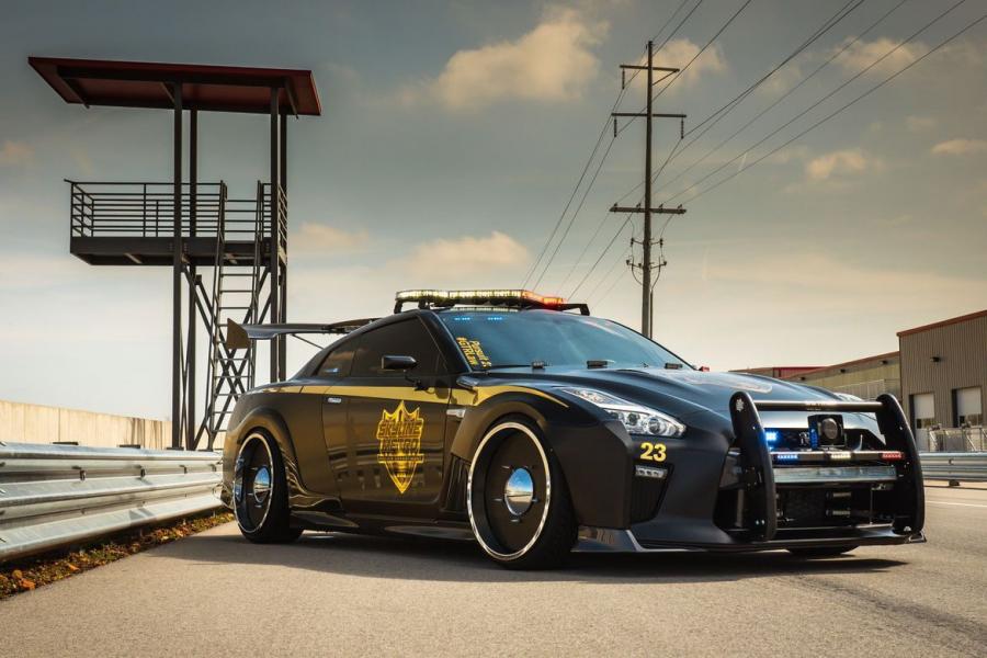 Nissan GT-R Pursuit 23 2017 года  (фото 2 из 18)